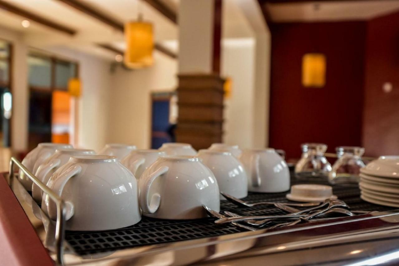 Orient Park Hotel 키갈리 외부 사진