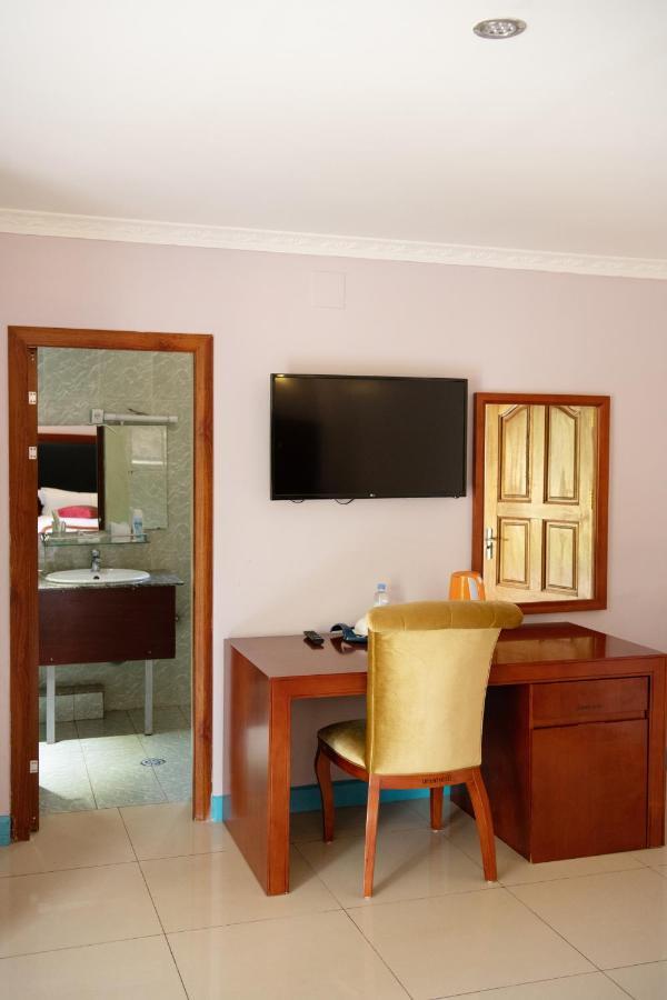 Orient Park Hotel 키갈리 외부 사진